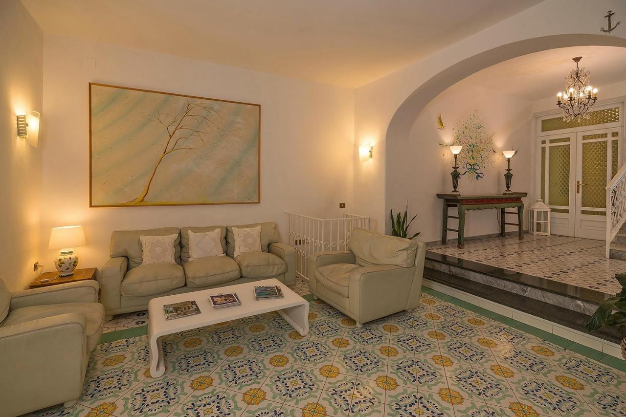 Hotel Villa Maria Sant'Angelo  Exterior foto